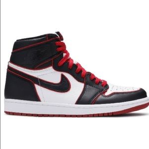 ‼️LOOKING FOR THESE SHOES‼️